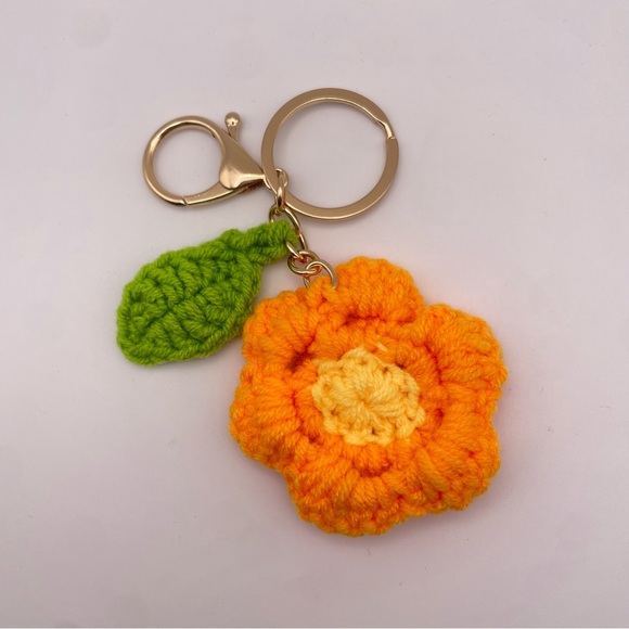 HANDMADE | Orange Crochet Hibiscus | Bag Charm | Keychain (Brand New!) ✨ - Picture 7 of 9